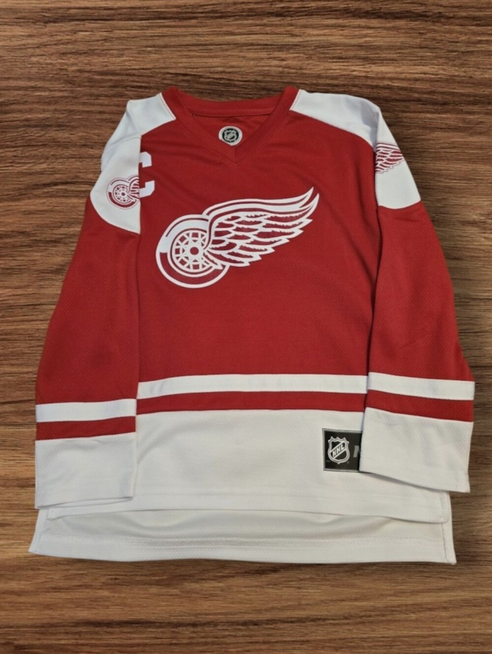 Detroit Red Wings Dylan Larkin #71 hockey jersey